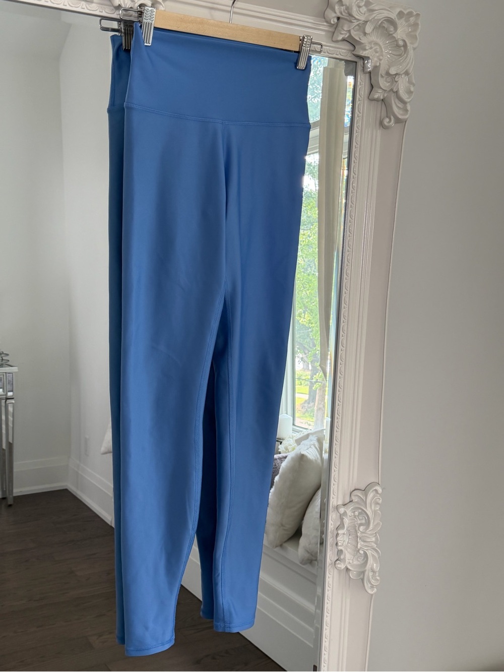 ALO Yoga High-Rise Blue Leggings